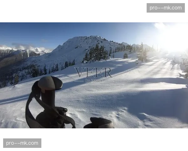 微型无线传输设备在现阶段成熟 捕捉到了更具冲击力的第一人称视角